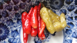 泡椒炒毛豆荚的做法步骤：3
