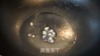 台式香肠炒毛豆的做法步骤：5