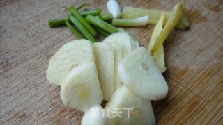 毛豆烧茄子的做法步骤：3