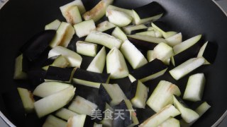 毛豆烧茄子的做法步骤：4
