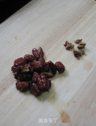 莲子雪耳糖水---解决秋燥的食谱的做法步骤：6