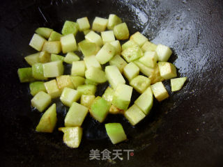 家常菜----玉米粒土豆烧豆角的做法步骤：4
