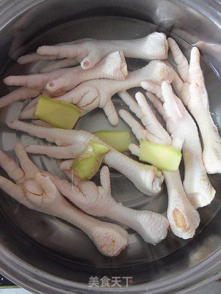 【荤菜】泡菜鸡爪的做法步骤：3