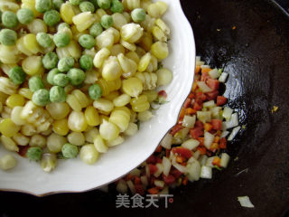 家常小炒----五彩玉米粒的做法步骤：7