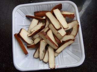 小油菜炒香干的做法步骤：4