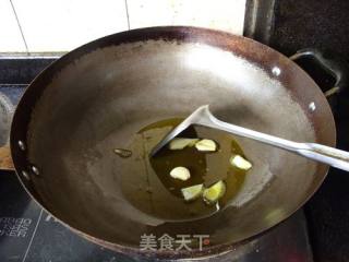 蒜香油麦菜的做法步骤：3
