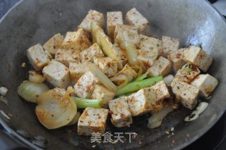 百味牛腩烧豆腐的做法步骤：4