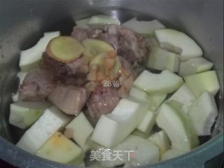 冬季靓汤 木瓜瑶柱煲老鸭的做法步骤：4