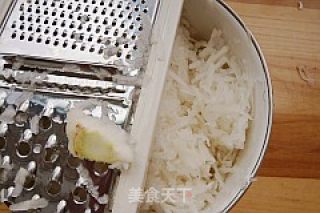 萝卜丝饼的做法步骤：2