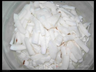 椰丝条、干椰子肉（干货）的做法步骤：2