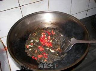 雪菜地木耳的做法步骤：6