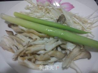 韩式部队火锅的做法步骤：3