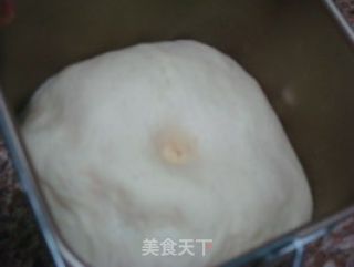 自制美味汉堡——照烧猪肉汉堡的做法步骤：2