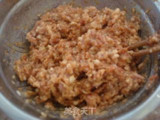 自制美味汉堡——照烧猪肉汉堡的做法步骤：6