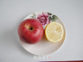 提神健脑—苹果柠檬饮的做法步骤：1