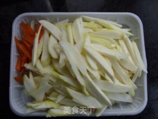 苏北土味----------茭白烧豆腐的做法步骤：2