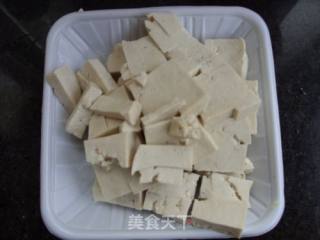 苏北土味----------茭白烧豆腐的做法步骤：3