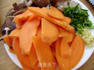 家常菜----香菇烧菜花的做法步骤：2