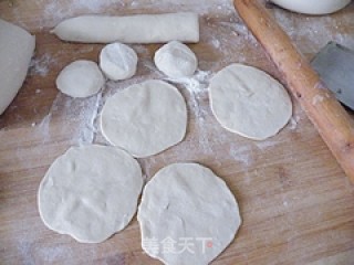 羊肉小笼包的做法步骤：7
