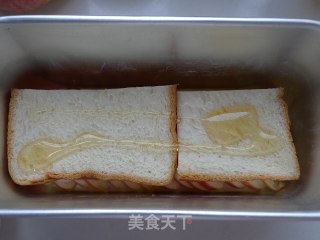 低热量好美味----苹果土司派的做法步骤：6