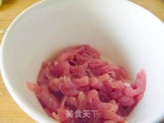 【养生汤煲】海带豆芽肉丝汤的做法步骤：5