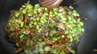 萝卜菜炒毛豆的做法步骤：7