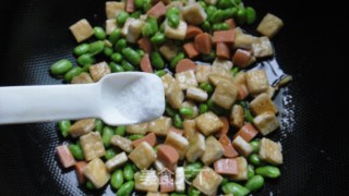 毛豆烧臭豆腐的做法步骤：12