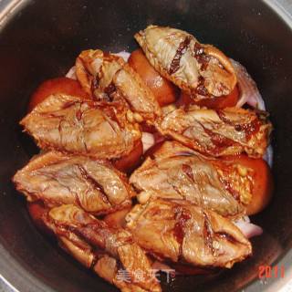超级简单的懒人美食---------------电饭煲焖鸡翅的做法步骤：11