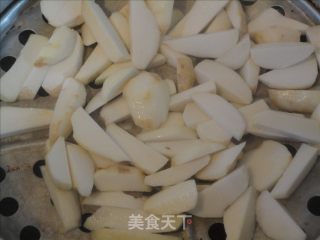 蛋黄焗芋头的做法步骤：3
