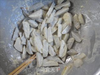 蛋黄焗芋头的做法步骤：4