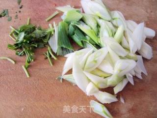 大葱鸡蛋炒薏米红豆饭的做法步骤：3