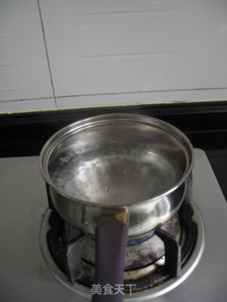 椰汁西米露---最家常的甜品的做法步骤：2