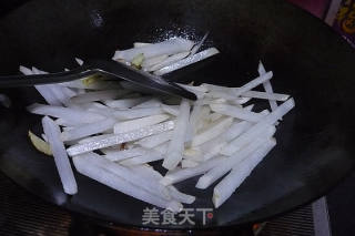 双椒萝卜丝的做法步骤：5