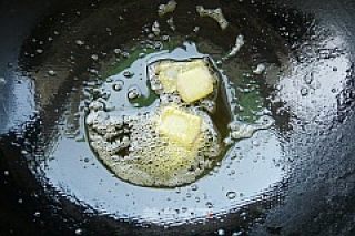 毛蟹炒年糕的做法步骤：6