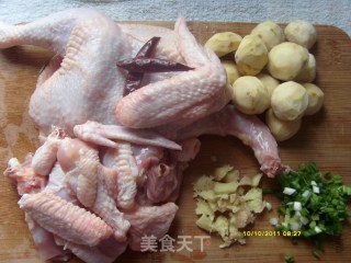 红烧栗子鸡的做法步骤：1