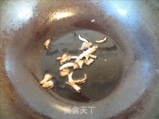 竽头炒肉丝的做法步骤：4