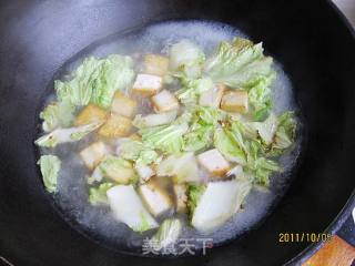 白菜粉丝炖豆腐的做法步骤：6