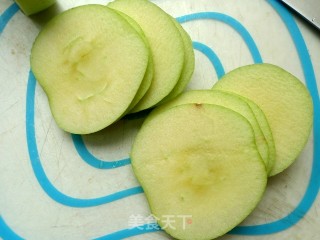 开胃小凉菜----酸甜苹果丝的做法步骤：2