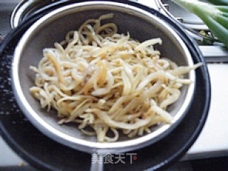 沂蒙特色菜--勾魂小媳妇的做法步骤：2