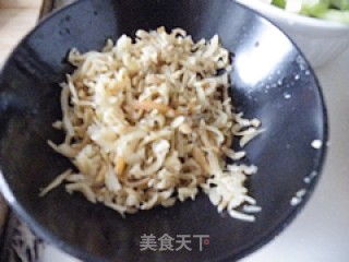 沂蒙特色菜--勾魂小媳妇的做法步骤：3