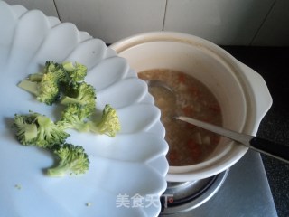 强肾壮骨润肺和胃的---【西蓝花山药粥】的做法步骤：9