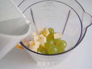 提神健脑—葡萄苹果汁的做法步骤：5