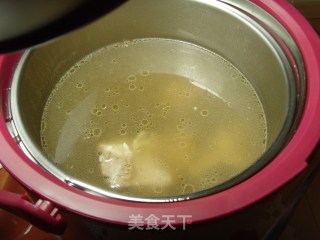 花旗参田七猪肉汤的做法步骤：5