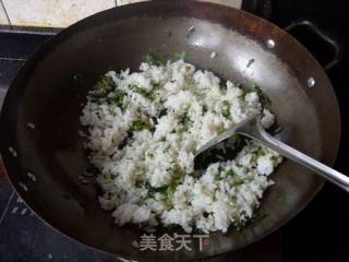 莴笋叶蛋炒饭的做法步骤：7