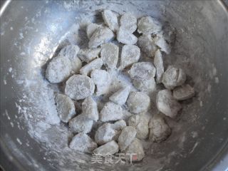 番茄酱裹竽头的做法步骤：4
