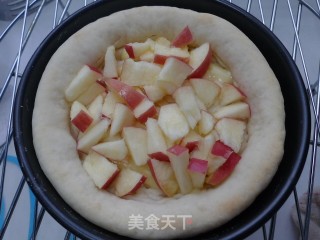 风味独特----苹果披萨的做法步骤：11