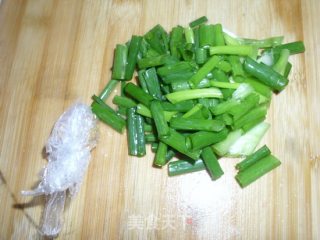 牛肉粿条汤的做法步骤：2
