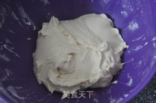 松软的红豆沙奶酥面包的做法步骤：4