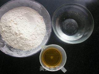 果脯小酥饼的做法步骤：1