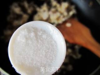 榨菜肉丝炒高粱米饭的做法步骤：9